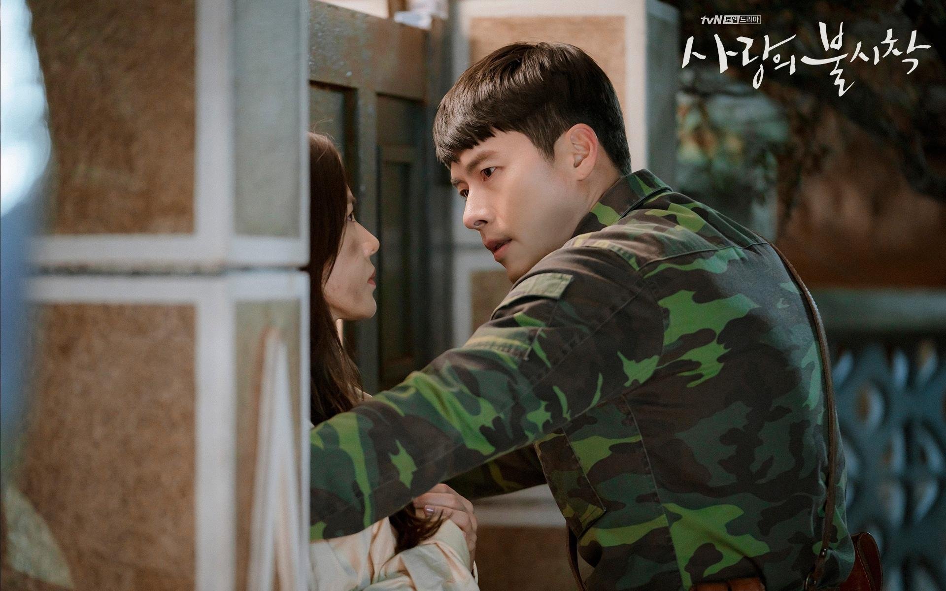 2012年东部半决赛:热火艰难击败老牌凯尔特人,詹姆斯在比赛中砍下45分,表现堪称传奇。